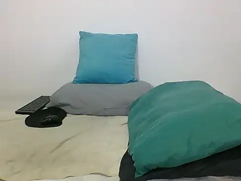 TRIISTAN_KING10 webcam