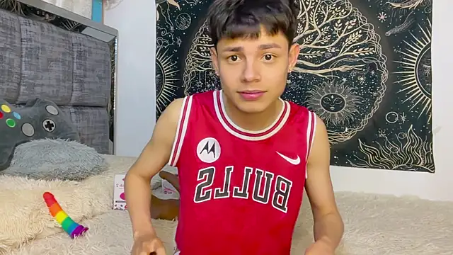 Andy_Belier23's live cam