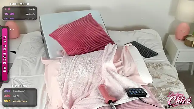 itschloelaurent webcam