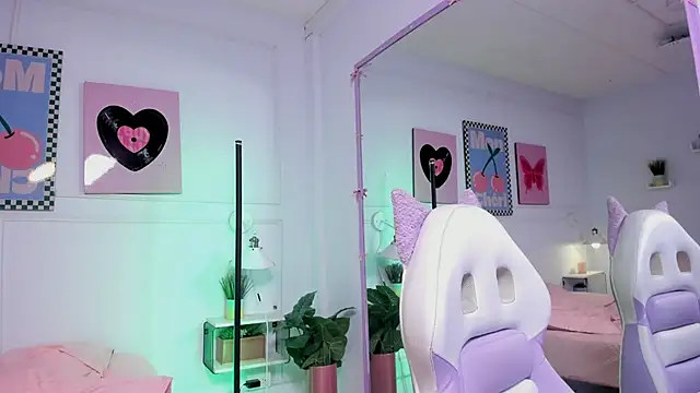 Sharon_Adamss webcam