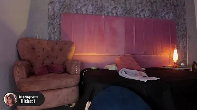 lilithst_ webcam