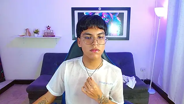 Maecum18 webcam