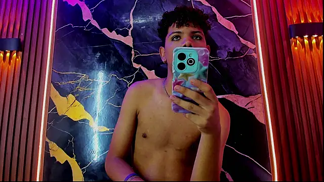 Amers_bigcock webcam