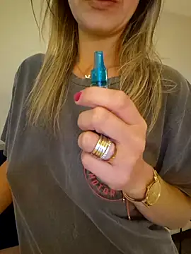 celynaross (Ask my age) - Squirt
