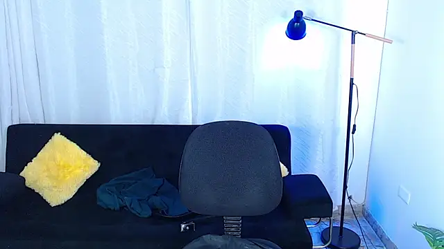 alexaandro18 webcam