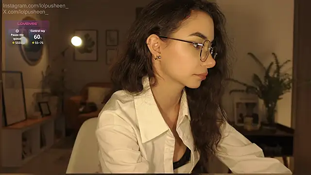 JulietteDee webcam