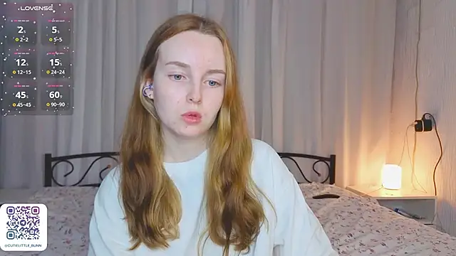 bae_cake_ webcam