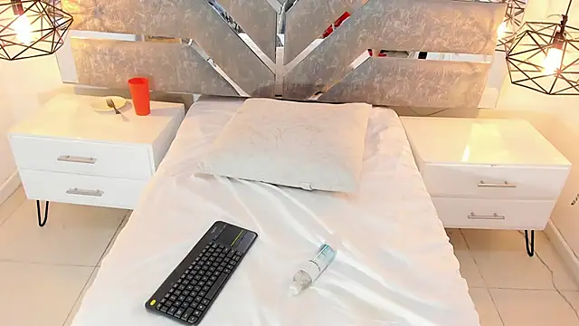 Slut_Milf_ webcam