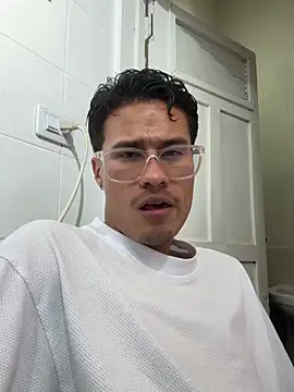 TavoHot_ webcam