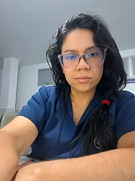 Aila_Phone webcam