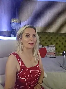 Watch LadyTouch live on EroticFlix - High definition streams