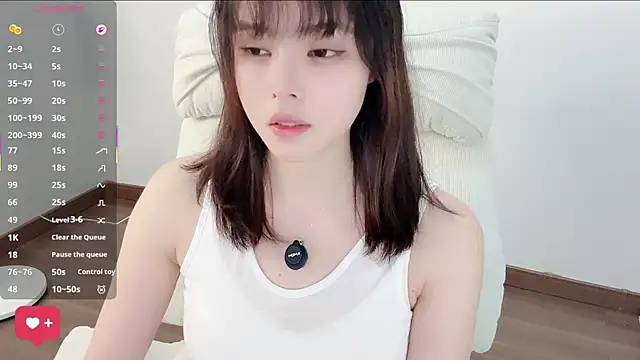 peachy_kiss webcam