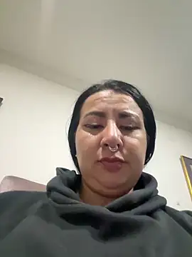 Abril_Luv webcam