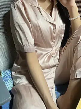 Mina048 webcam