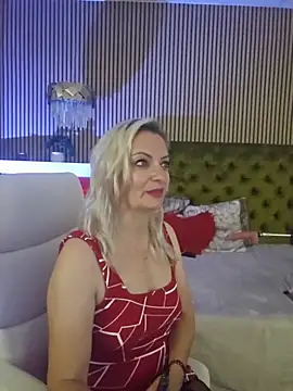 LadyTouch webcam