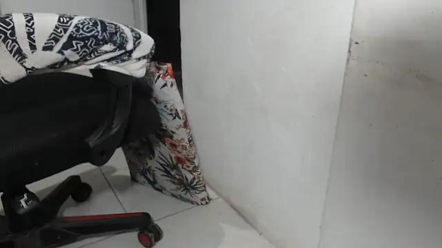 alexam_gal@xh webcam