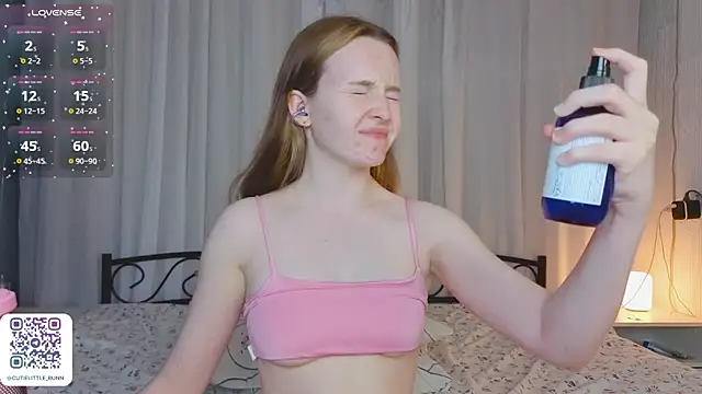 bae_cake_ webcam