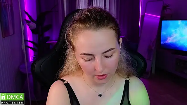 Mira_Mermayd webcam