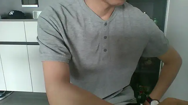 nole_china7 (Ask my age) - talk / fun / cum