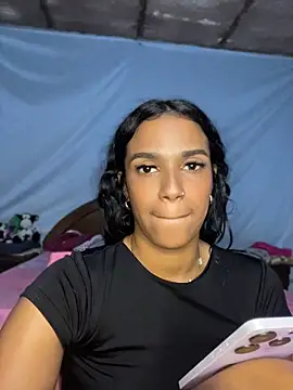 Watch FlorSalvaje_ live on EroticFlix - High definition streams