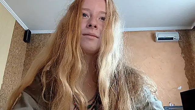 Watch KateVibe_01 live on EroticFlix - High definition streams