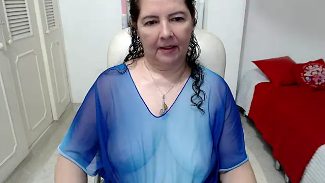 leonela_69 webcam