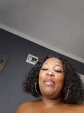 SWEETDOLLY29XX webcam