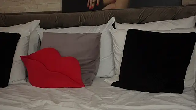 FeliciaKrige webcam