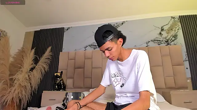 candyandmarilyn (G teen) - anal+cum