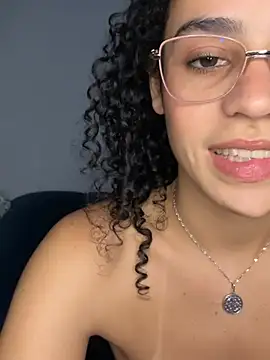 sirenstell0 (F young) - Get Naked 🔞✨Ficar peladinha