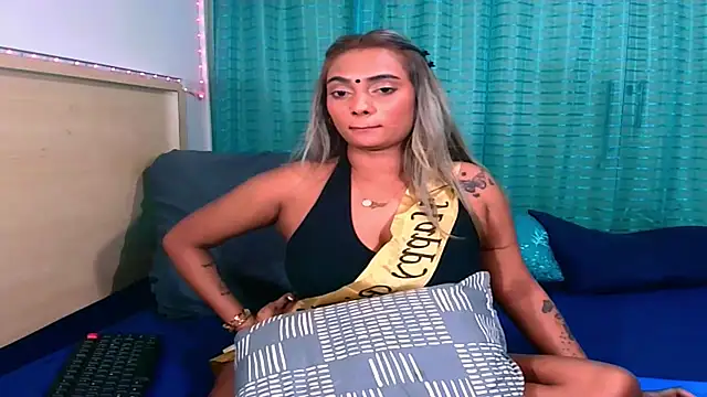 sexyindianchic webcam