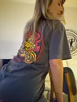 celynaross (Ask my age) - Squirt