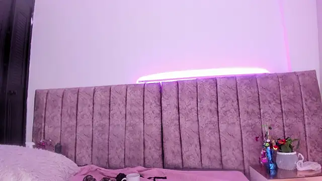 Dahlia_rossee webcam
