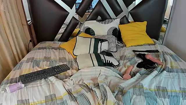 Watch Madison_Copers live on EroticFlix - High definition streams