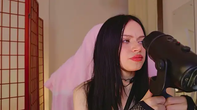 Dark_Diva webcam