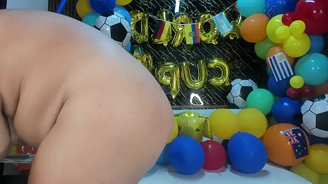 Karla18_ webcam