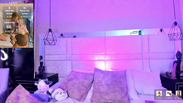 SamaanthaMiller webcam
