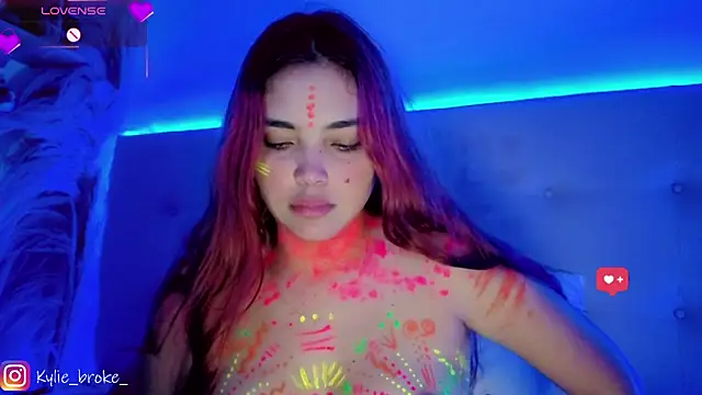Kylie_brokee webcam