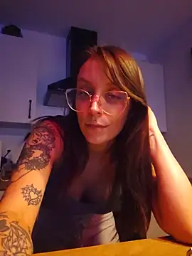 LilyOrion webcam