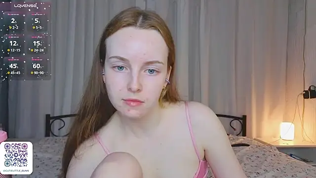 bae_cake_ webcam