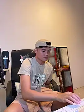 clarkdangerous (Ask my age) - I'll cum #asian #gay #lovense #daddy