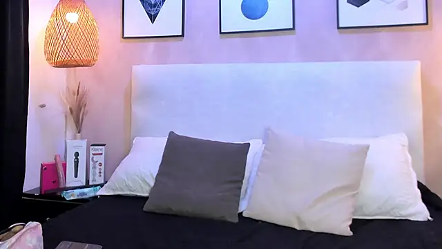 Piinksoul149 live cam on StripChat