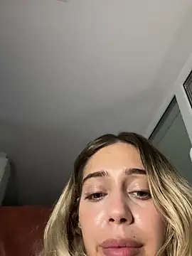 ZenyShy webcam