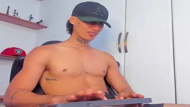 Jonryder_ webcam