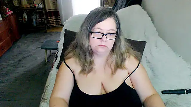 sex2 (F mature) - naked, squirt