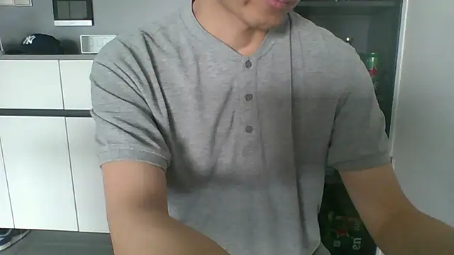 nole_china7 (Ask my age) - talk / fun / cum