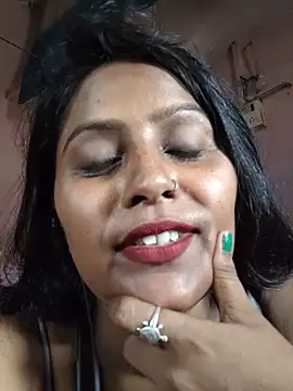 Jasmine_Januja webcam