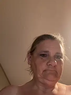 roxie6989 - Roxie6989's free webcam - UK Sex Cams