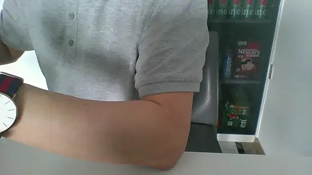 nole_china7 (Ask my age) - talk / fun / cum