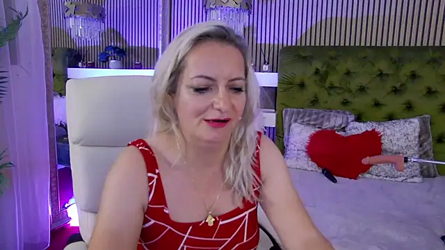 LadyTouch webcam